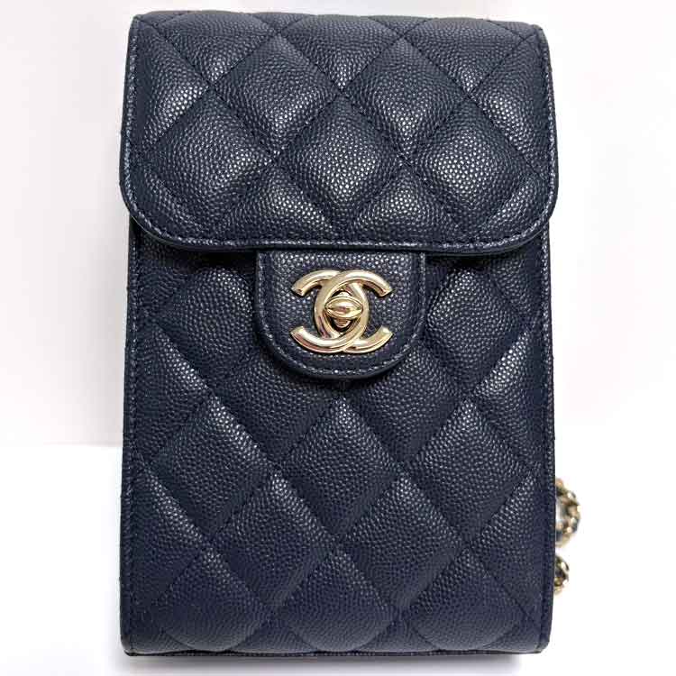 シャネル マトラッセ ショルダー フォンケース ネイビー キャビアスキン ゴールド金具 AP0249