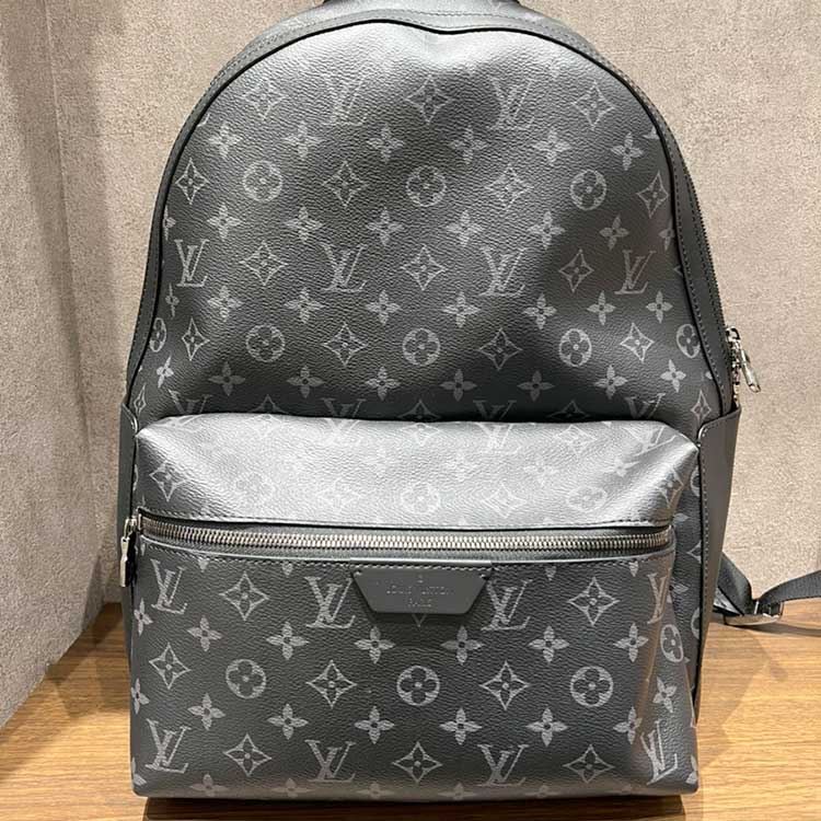 ルイ・ヴィトン モノグラム・エクリプス ディスカバリー・バックパックMM ノワール クローム金具 M22545