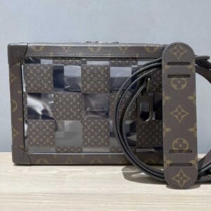 ルイ・ヴィトン モノグラム スリム・ソフトトランク ブラウン金具 M20871