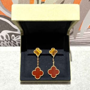 ヴァン クリーフ&アーペル マジック アルハンブラ イヤリング 2モチーフ K18イエローゴールド カーネリアン/タイガーアイ