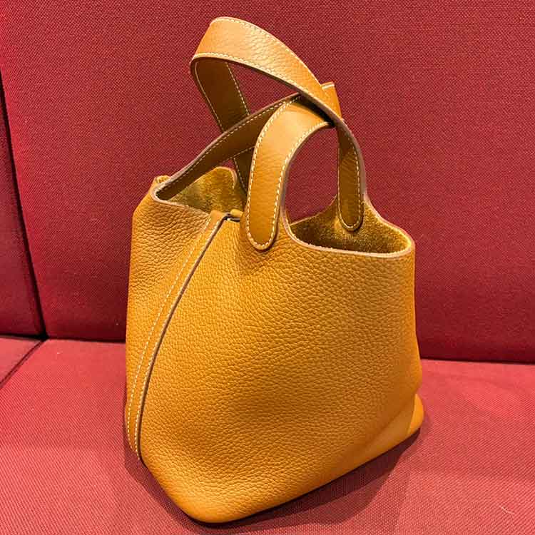 エルメス ピコタンロックPM ゴールド トリヨンクレマンス シルバー金具 B刻印