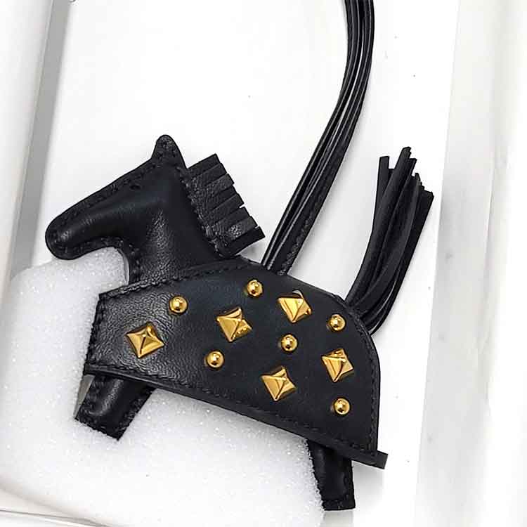 エルメス ロデオ ロックPM バッグチャーム 黒 ラムスキン K刻印