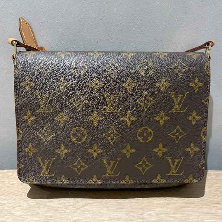 ルイ・ヴィトン モノグラム ミュゼット・タンゴ ロングショルダー ゴールド金具 M51388