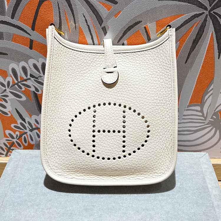 エルメス エブリンTPM ロング ナタ トリヨンクレマンス ゴールド金具 K刻印