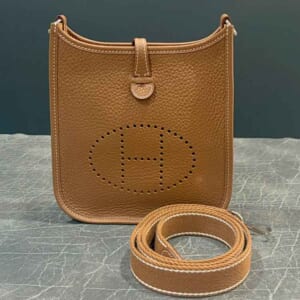 エルメス エブリンTPM ゴールド トリヨンクレマンス シルバー金具 K刻印