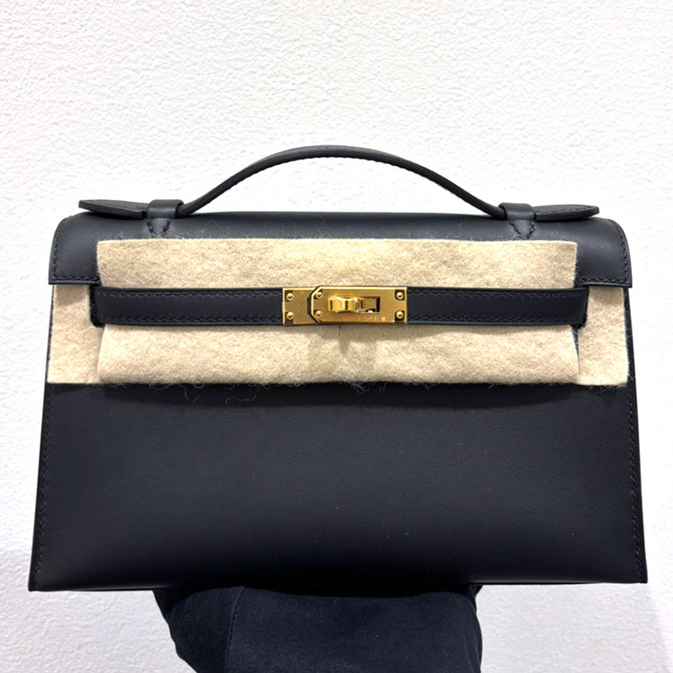 エルメス ポシェットケリー 黒 スイフト ゴールド金具 W刻印