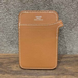 エルメス カードケース MagSafe エマン スタンド ゴールド スイフト K刻印