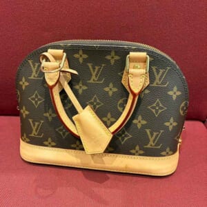 ルイ・ヴィトン モノグラム アルマ ゴールド金具 M53152