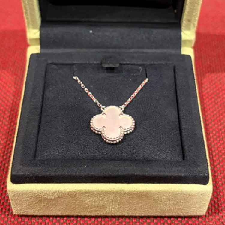 ヴァン クリーフ&アーペル ヴィンテージ アルハンブラ ネックレス マザーオブパール K18ホワイトゴールド VCARF48700