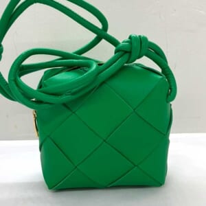 ボッテガ・ヴェネタ カセット カメラバッグ グリーン カーフレザー ゴールド金具