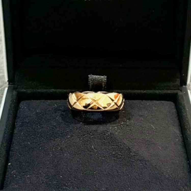 シャネル ココクラッシュコレクション リング ミディアム K18イエローゴールド J10571