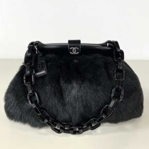 シャネル No.5 がま口 プラチェーン チェーンショルダーバッグ 黒 ファー/レザー/プラスチック シルバー金具