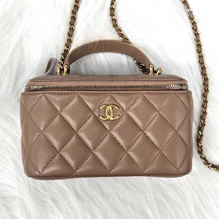 シャネル マトラッセ トップハンドル ヴァニティケース