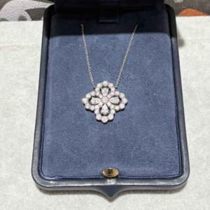 ハリー・ウィンストン ループ・フルモチーフ・ペンダント Pt950 ダイヤモンド 約1.89ct