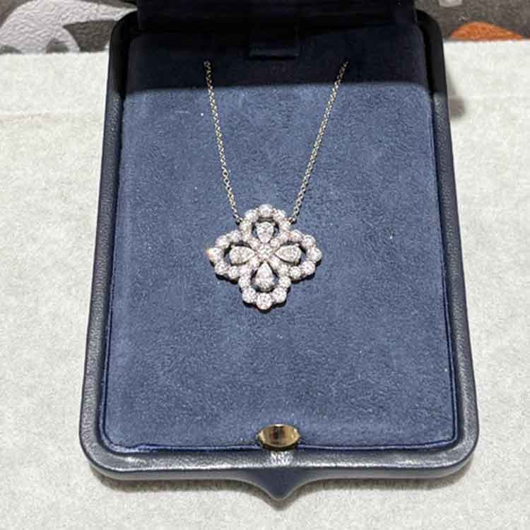 ハリー・ウィンストン ループ・フルモチーフ・ペンダント Pt950 ダイヤモンド 約1.89ct