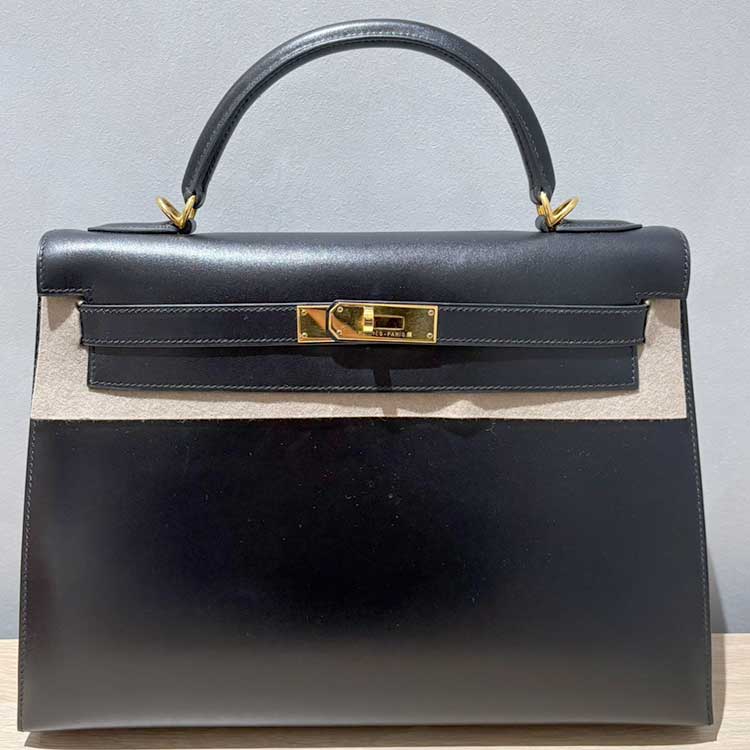 エルメス ケリー32 黒 ボックスカーフ ゴールド金具 □D刻印