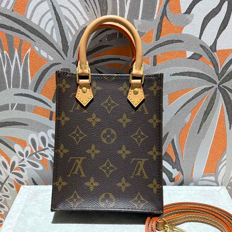 ルイ・ヴィトン モノグラム プティット・サックプラ ブラウン ゴールド金具 M69442