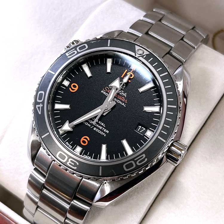 オメガ シーマスター プラネットオーシャン 600M 42mm コーアクシャル ブラック文字盤 SS 232.30.42.21.01.003