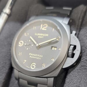 パネライ ルミノール GMT トゥットネロ 44mm ブラック文字盤 TI/CE PAM01438