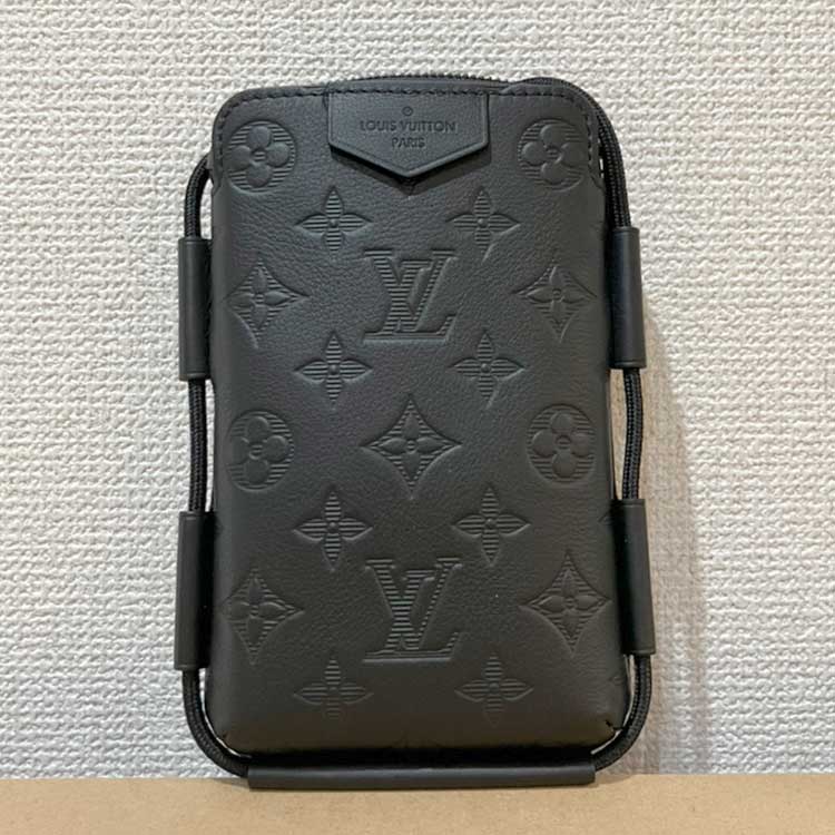 ルイ・ヴィトン モノグラム・シャドウ レースアップ・ポーチ ノワール ブラック金具 M12601