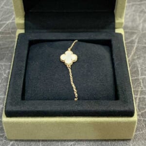 ヴァン クリーフ&アーペル スウィート アルハンブラ ブレスレット K18イエローゴールド VCARF68800