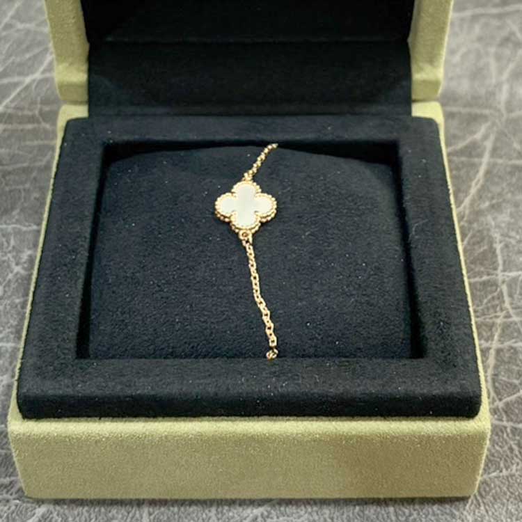 ヴァン クリーフ&アーペル スウィート アルハンブラ ブレスレット K18イエローゴールド VCARF68800