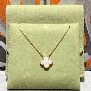 ヴァン クリーフ&アーペル ヴィンテージ アルハンブラ ネックレス マザーオブパール K18イエローゴールド VCARA45900