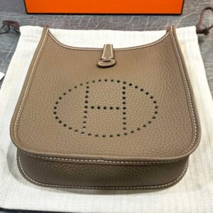 エルメス エブリンTPM エトゥープ/ブルーインディゴ トリヨンクレマンス シルバー金具 K刻印