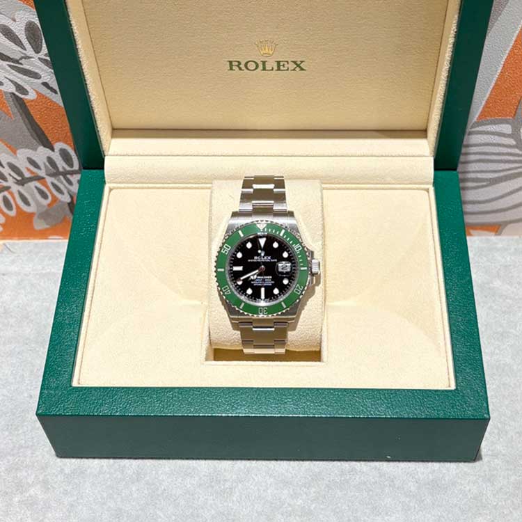 ロレックス サブマリーナー デイト 41mm ブラック SS 126610LV