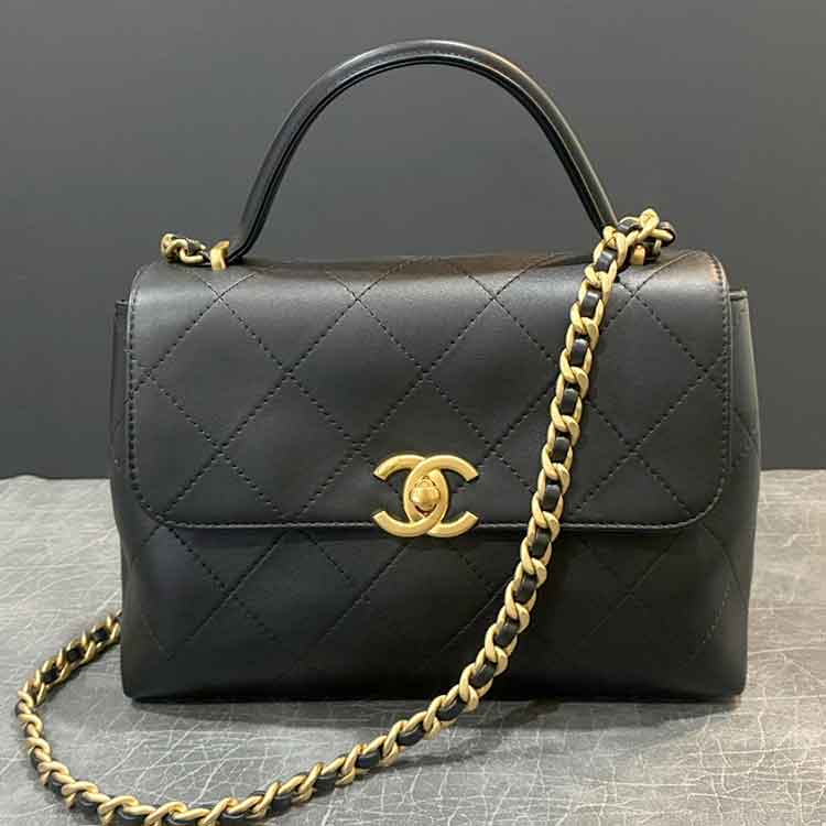 シャネル トップハンドル フラップバッグ ラージ 黒 ゴールド金具 AS5467