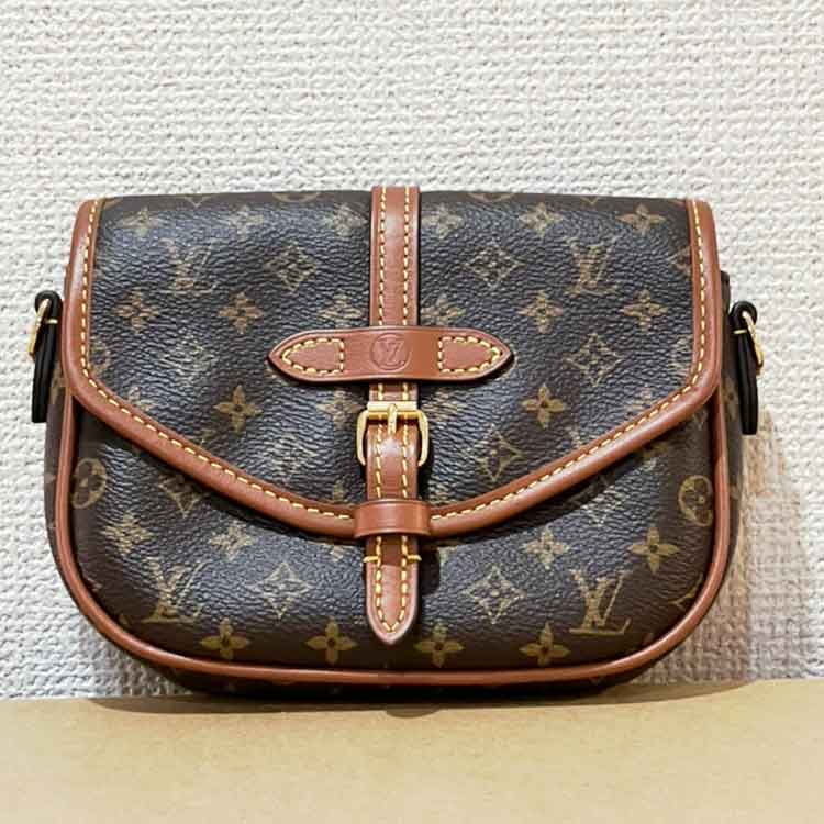 ルイ・ヴィトン モノグラム ソロ ブラウン ゴールド金具 M27096