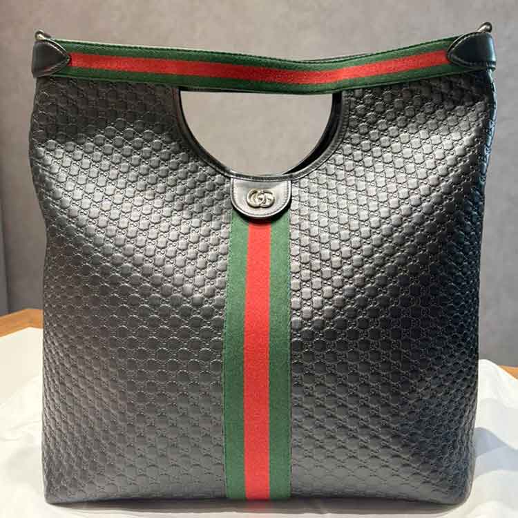 グッチ ジリオ ラージ トートバッグ 日本限定 ブラック レザー ゴールド金具