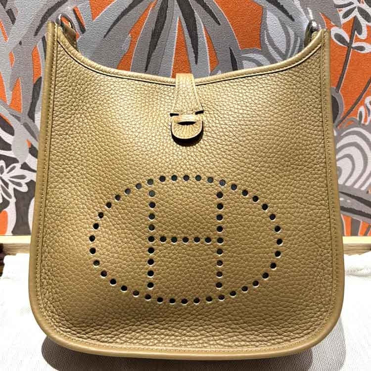 エルメス エヴリン3 23 デュンヌ トリヨンクレマンス シルバー金具 G刻印