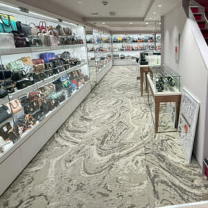 ギャラリーレア 心斎橋本店