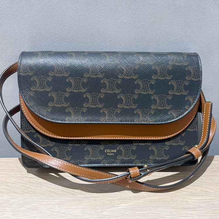 セリーヌ ショルダーウォレット タン トリオンフキャンバス/レザー ゴールド金具 10D852CG9.04LU