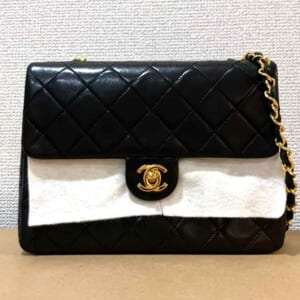シャネル マトラッセ20 ミニ シングルフラップ チェーンショルダーバッグ ブラック ラムスキン ゴールド金具 1番