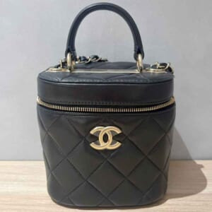 シャネル トレンディCC 2Way ヴァニティケース ブラック ラムスキン ゴールド金具 AS1626