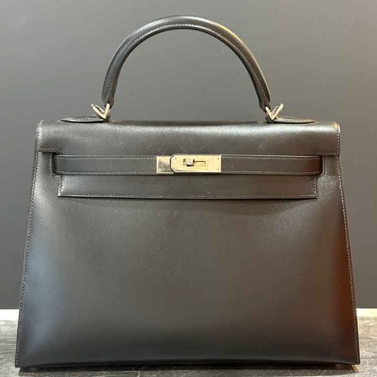 エルメス ケリー32 セリエ(外縫い) ブラック ボックスカーフ シルバー金具 □F刻印