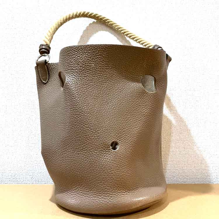 エルメス マンジョワールMM エトゥープ トリヨンクレマンス シルバー金具 □I刻印