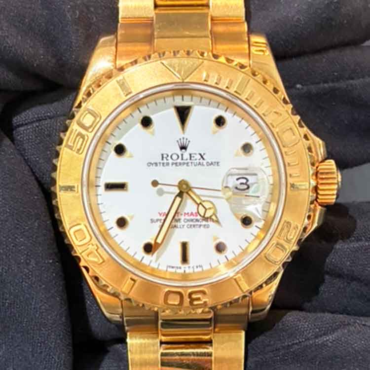 ロレックス ヨットマスター 40mm ホワイト K18イエローゴールド 16628B